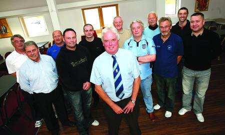 Former players meet Studley chairman Barry Cromwell