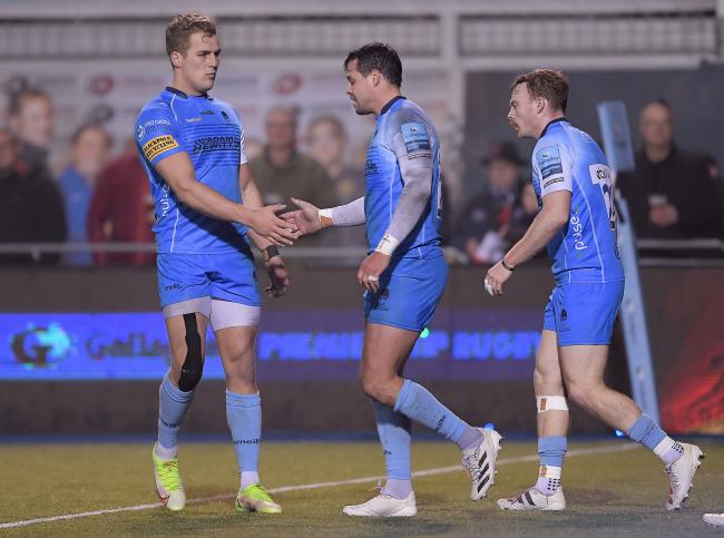GUTSY: Worcester heavily beaten but salvage a late point at Saracens in 61-29 defeat. Picture: JMP